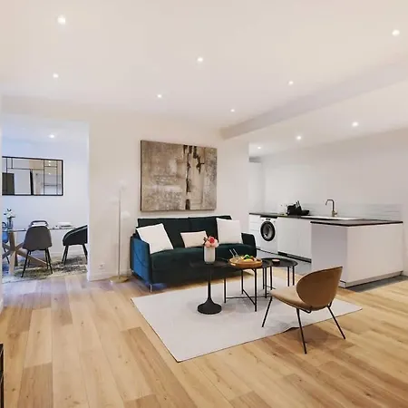 Appartement De Charme Place De La Nation