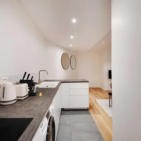 Appartement De Charme Place De La Nation *